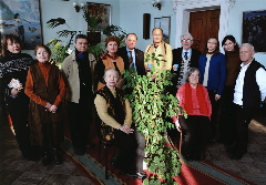 «ГАЛС». Ангарское городское литобъединение. Руководитель городского литобъединения Валерий Кириченко (1-й справа). Фото- Григорьев В.