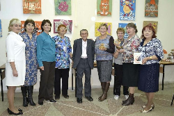 Литературное свидание с Владиславом Огарковым в городе Усть-Илимске. Встреча в библиотеке искусств.